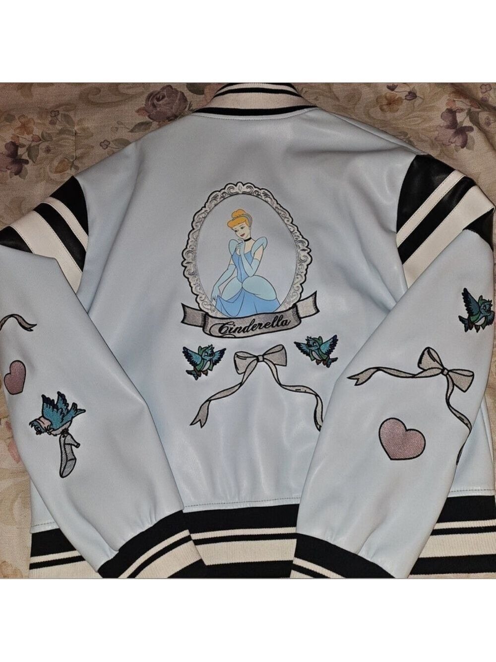 Disney Cinderella Varsity Bomber Jacket Blue Large - Picture 2 of 7